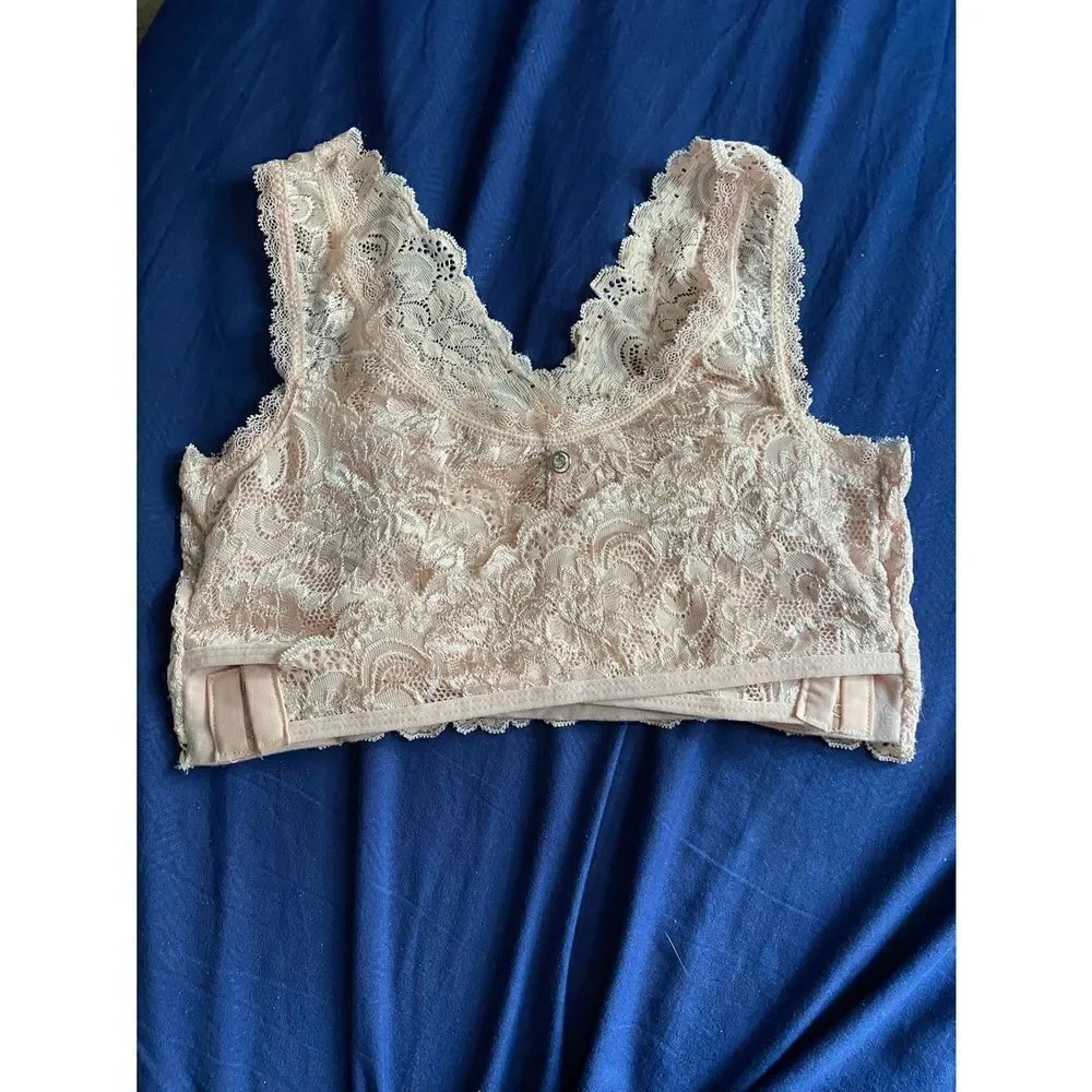 Lace braLette blush pink Crisscross front closure bra/soft/seamless/yoga/workout